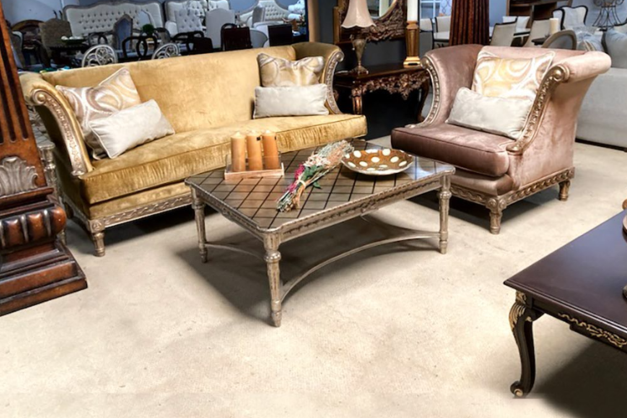 Luxurious French-Inspired Velvet Sofa Set – Handcrafted Elegance from Sigla Furniture